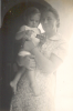 '36 Bubi is goede maatjes met tante Ans